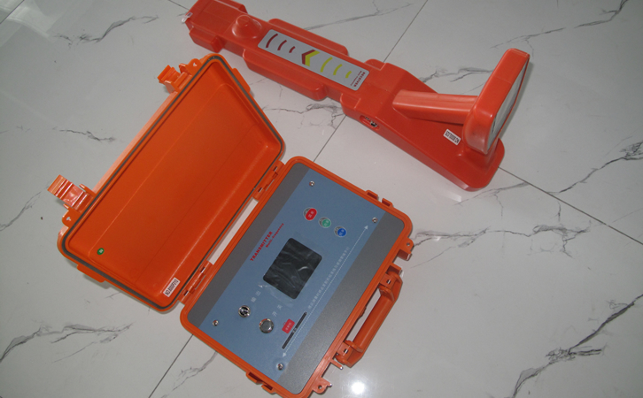 地下管線探測儀實拍圖2 地下管線探測儀實拍圖2