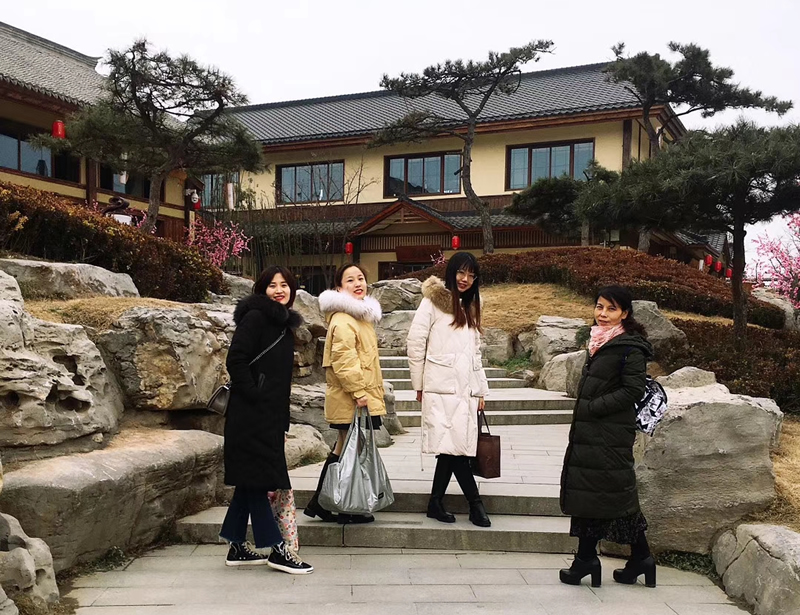 陜西意聯(lián)電氣特組織全體員工年會 陜西意聯(lián)電氣特組織全體員工年會