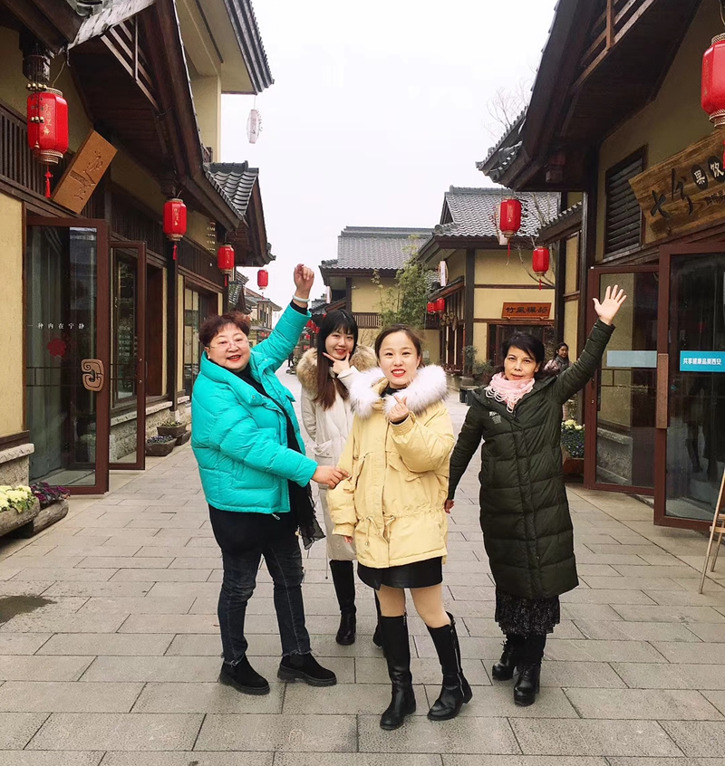 陜西意聯(lián)電氣特組織全體員工年會 陜西意聯(lián)電氣特組織全體員工年會