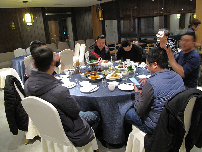 陜西意聯(lián)電氣特組織全體員工年會 陜西意聯(lián)電氣特組織全體員工年會