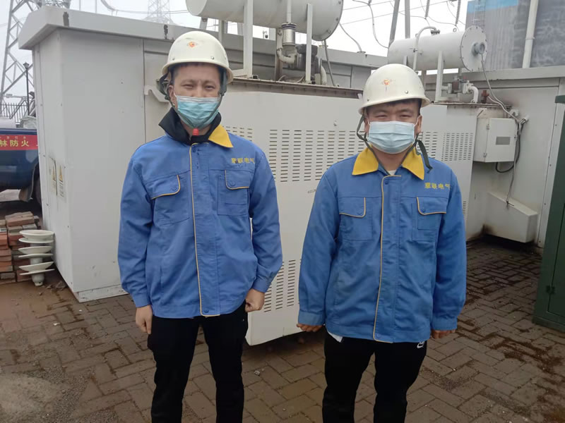 現(xiàn)場(chǎng)安裝及調(diào)試人員 現(xiàn)場(chǎng)安裝及調(diào)試人員